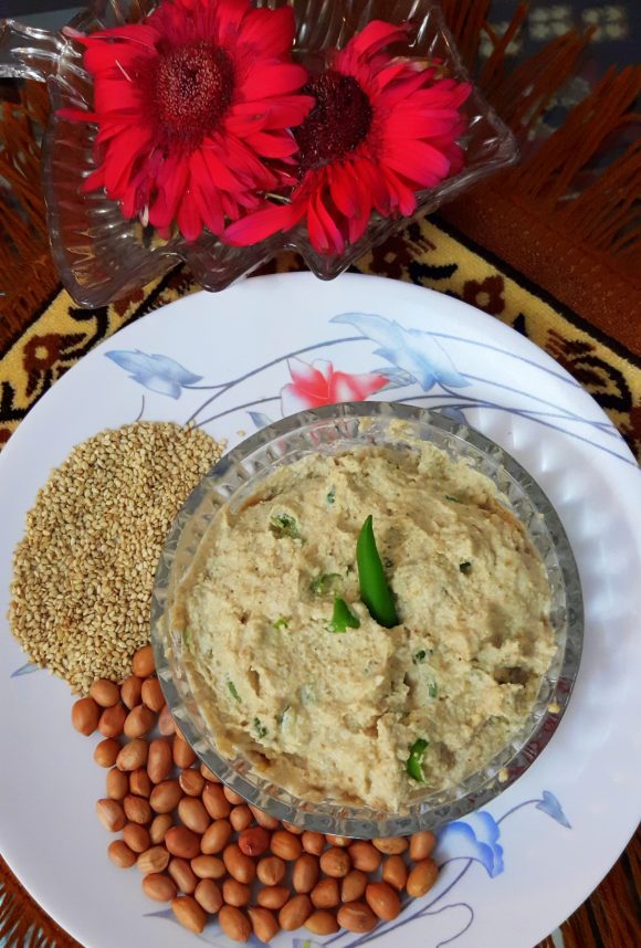 Til and moongphali chutney (peanut and sesame seed dip) Indian