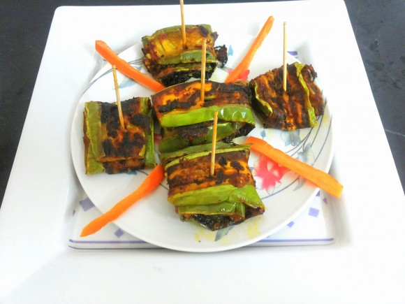 Baigan bhaja (Fried brinjal)