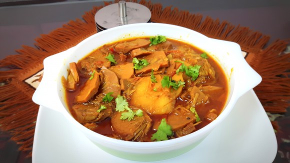 Kathal (Raw tender jackfruit) ki sabzi