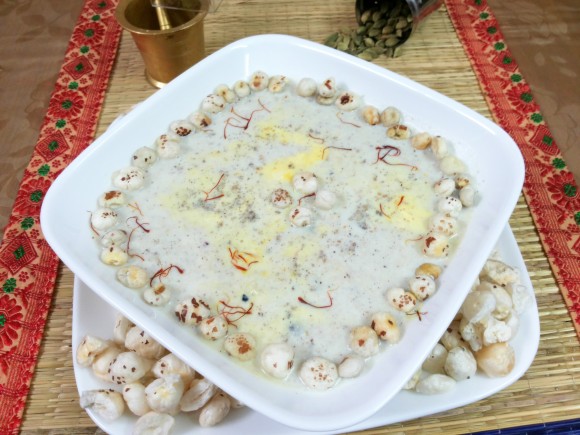 Makhane (fox nut) ki kheer (phalahari recipe)