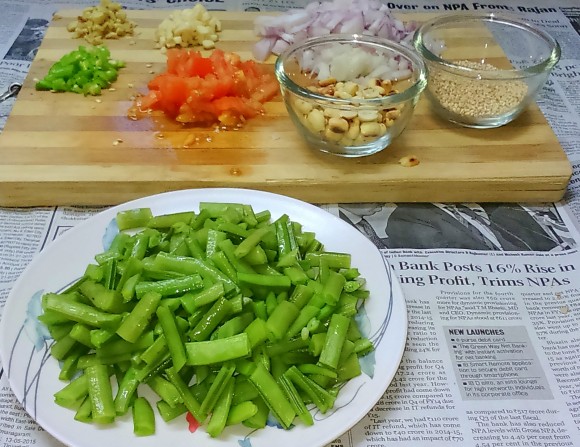 ingredients of guwarphalli masala