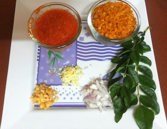  Ingredients of Toovar/arhar (split pigeon pea) dal