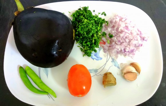  Ingredients of Brinjal /egg plant ka chokha 