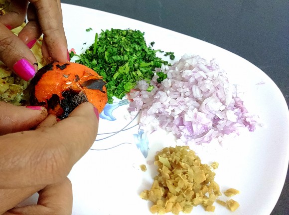 peeling tomato