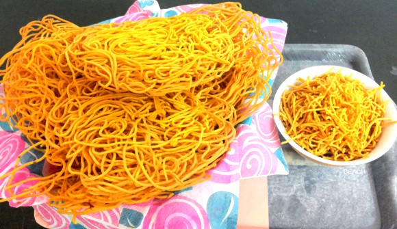 Besan (chick pea flour) ka sev (bhujia)