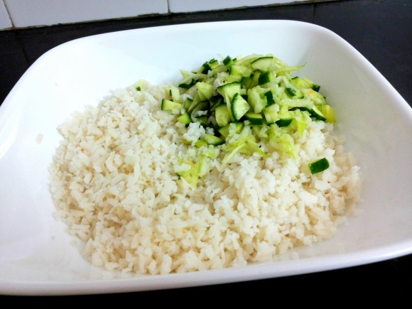 Wash poha with cucumber