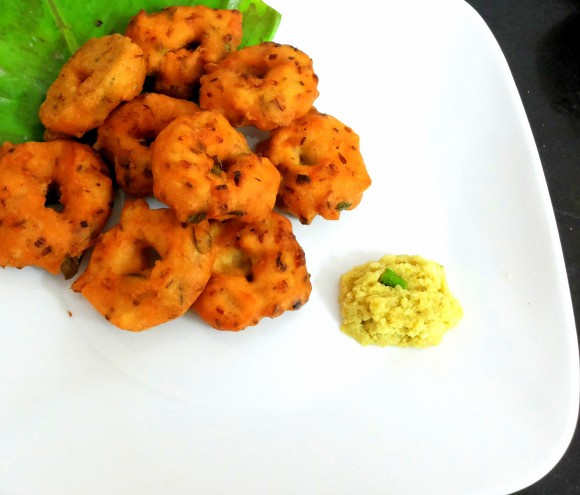 Vada (Maidu- vada)