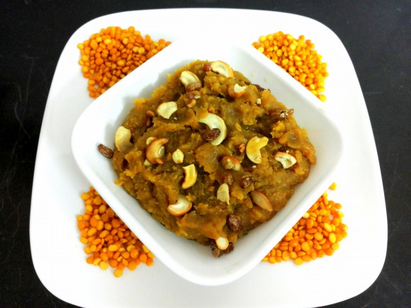 Chana dal halwa (split gram porridge)