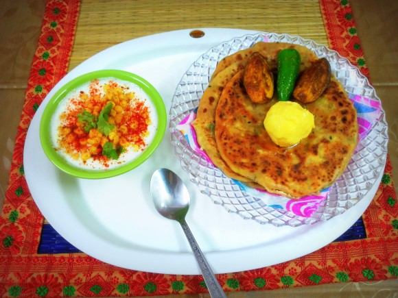 Paneer (fresh cheese/cottage cheese) paratha