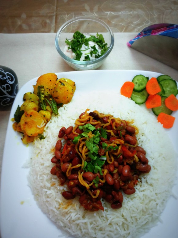 Fresh green Rajma (Red beans) with noodles