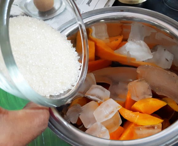 Put the pulp in to blending jar along with sugar