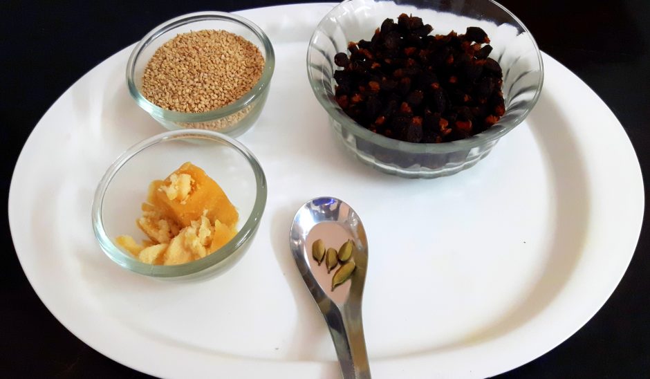 Mahua and til ka laddu ((Madhuca longfolia and sesame seed ball ...