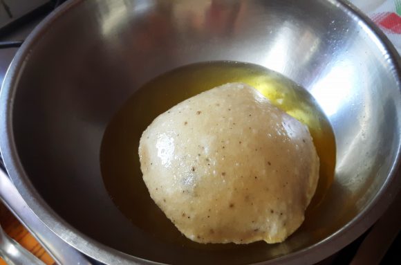 Deep fry the poori 