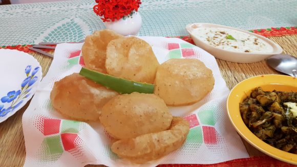 Hot crispy Aloe Vera poori