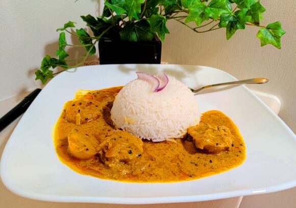 Aaloo re Jhol (Potato Curry from Bengali Cuisine)