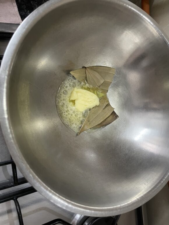 put butter, bay leaf