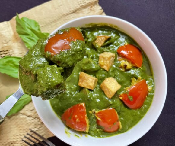 Suran in Palak Gravy (Elephant Foot Yam in Spinach Curry) 