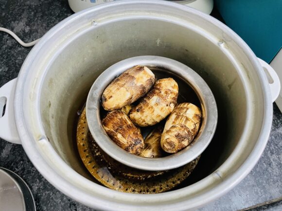 boiling the taro roots