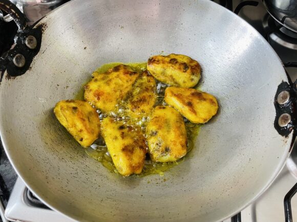 Deep fry marinated  arabi