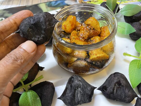 Singhara ka achar (Water Chestnut Pickle)